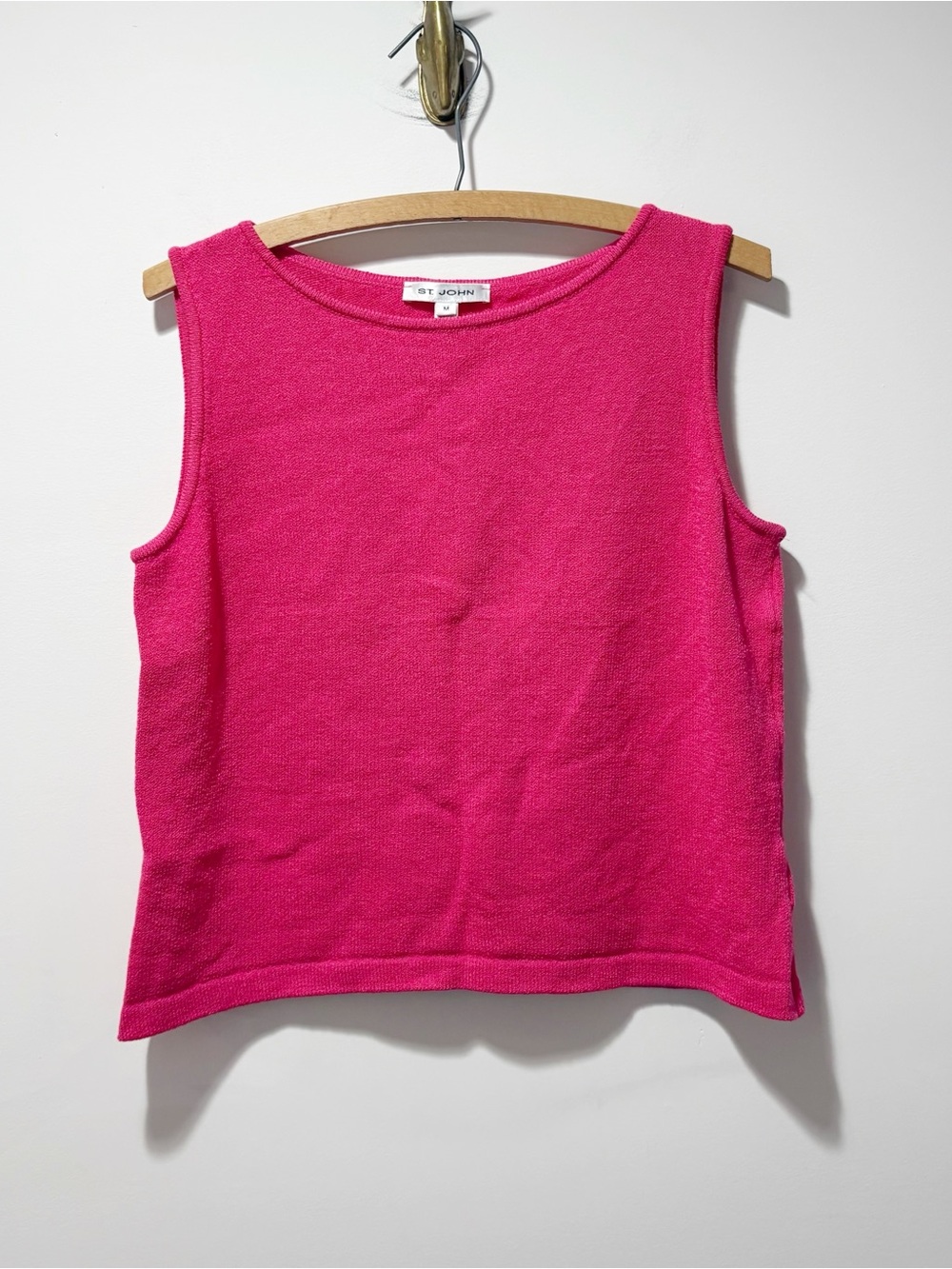 St. John Santana Knit Tank Top Size Medium Wool Blend Hot Pink Country Club Luxe